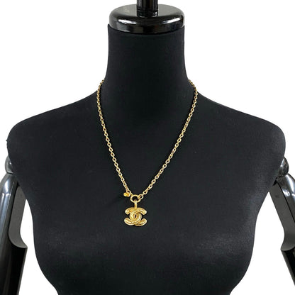 CHANEL Necklace Gold Plated gold