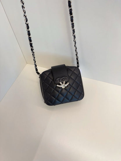 Chanel bag xcm black