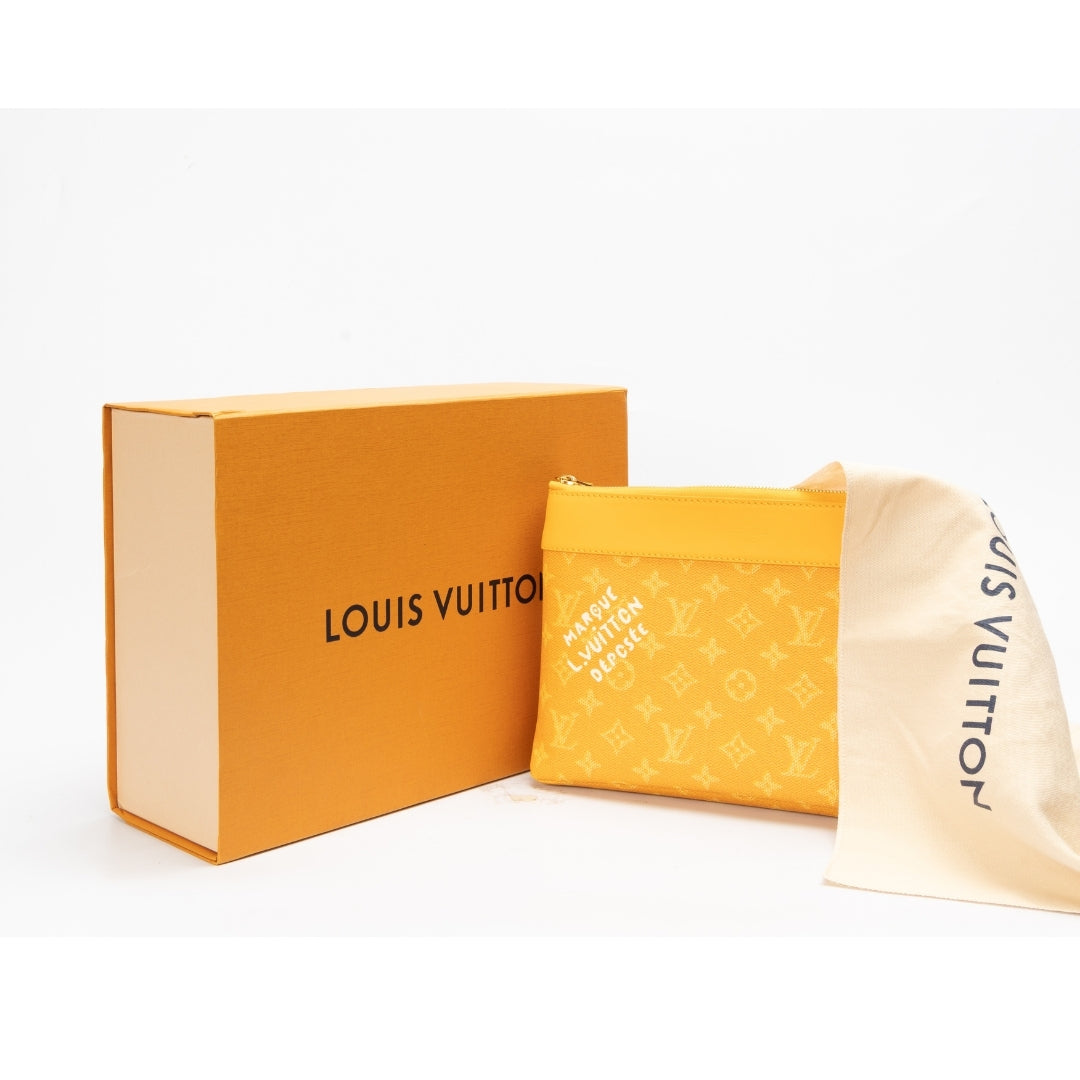 Louis Vuitton Pochette Voyage Souple Pouch