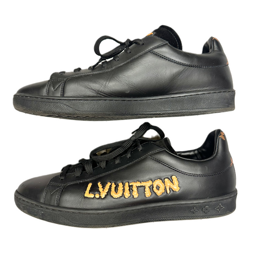 Shoes Luxury Designer By Louis Vuitton In Black & Orange, Size: 8.5