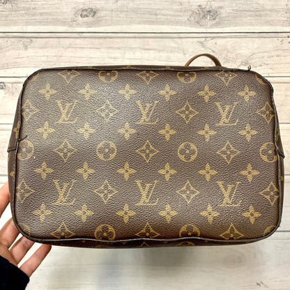 Handbag Luxury Designer By Louis Vuitton  Size: Medium