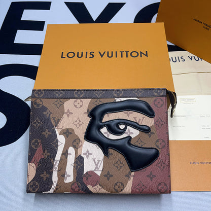 Franco Shops - Louis Vuittons  - 10525
