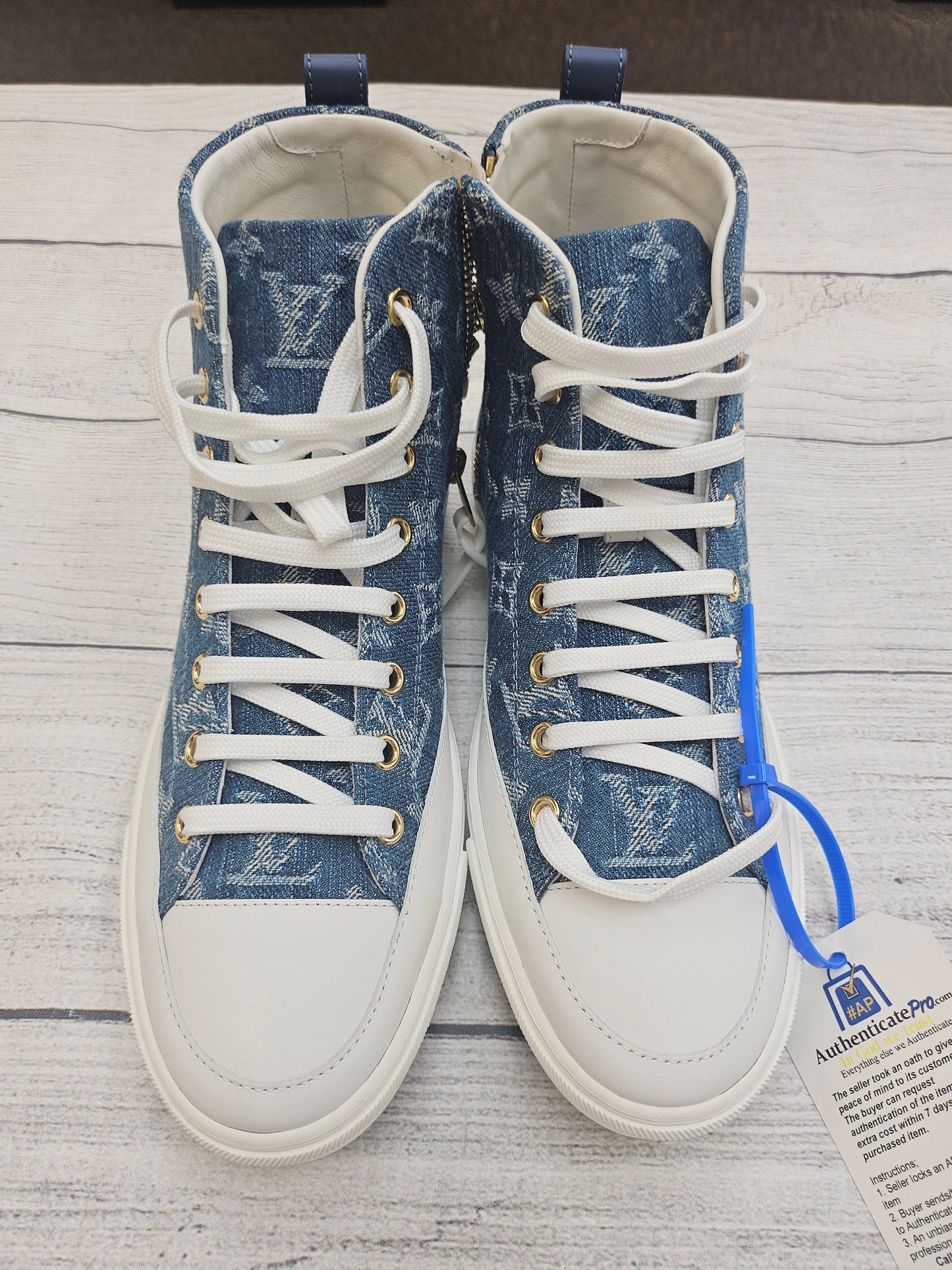 Shoes Athletic By Louis Vuitton  Size: 7