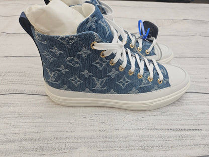Shoes Athletic By Louis Vuitton  Size: 7