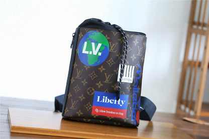 Franco Shops - Louis Vuittons  - 10492