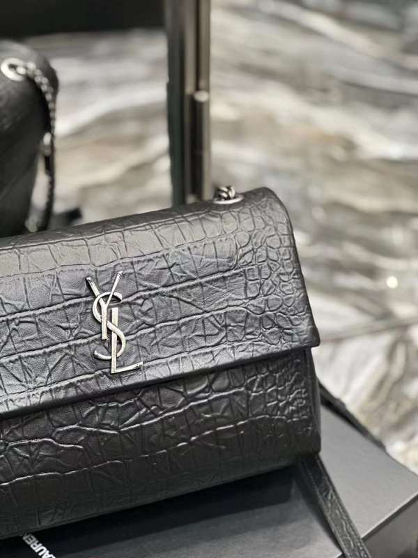 Yves Saint Laurent - Bags