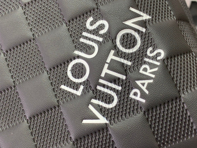 Franco Shops - Louis Vuittons  - 15627