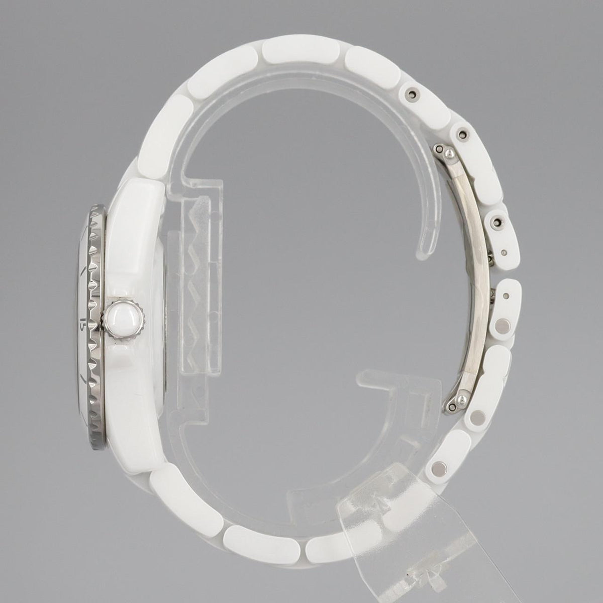 Chanel J12 33mm Ceramic Quartz
