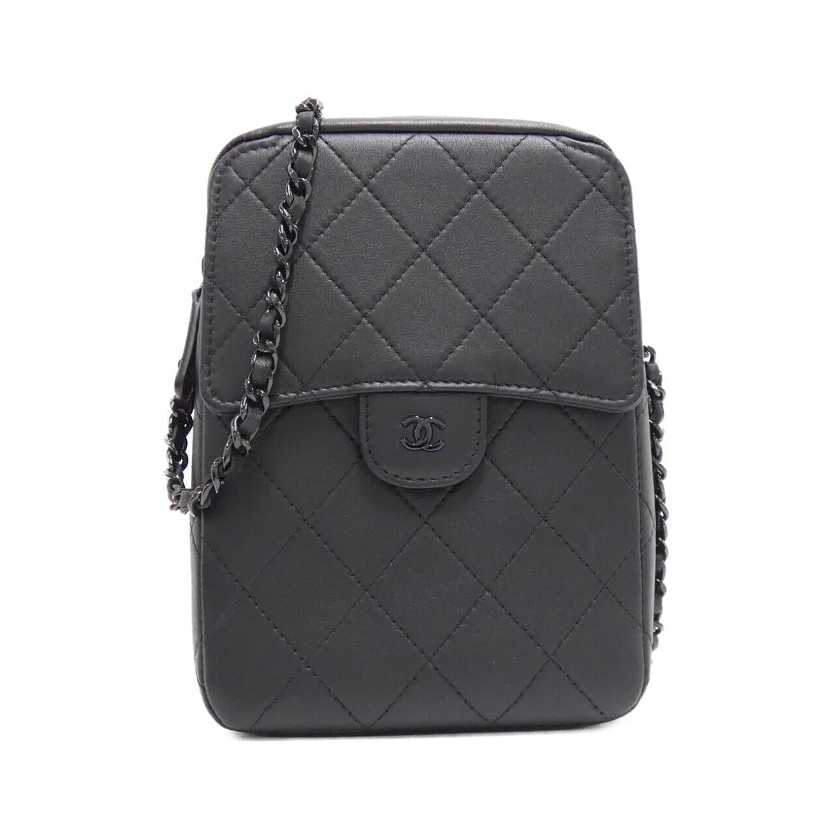 Chanel AP4430 Calf Chain Clutch