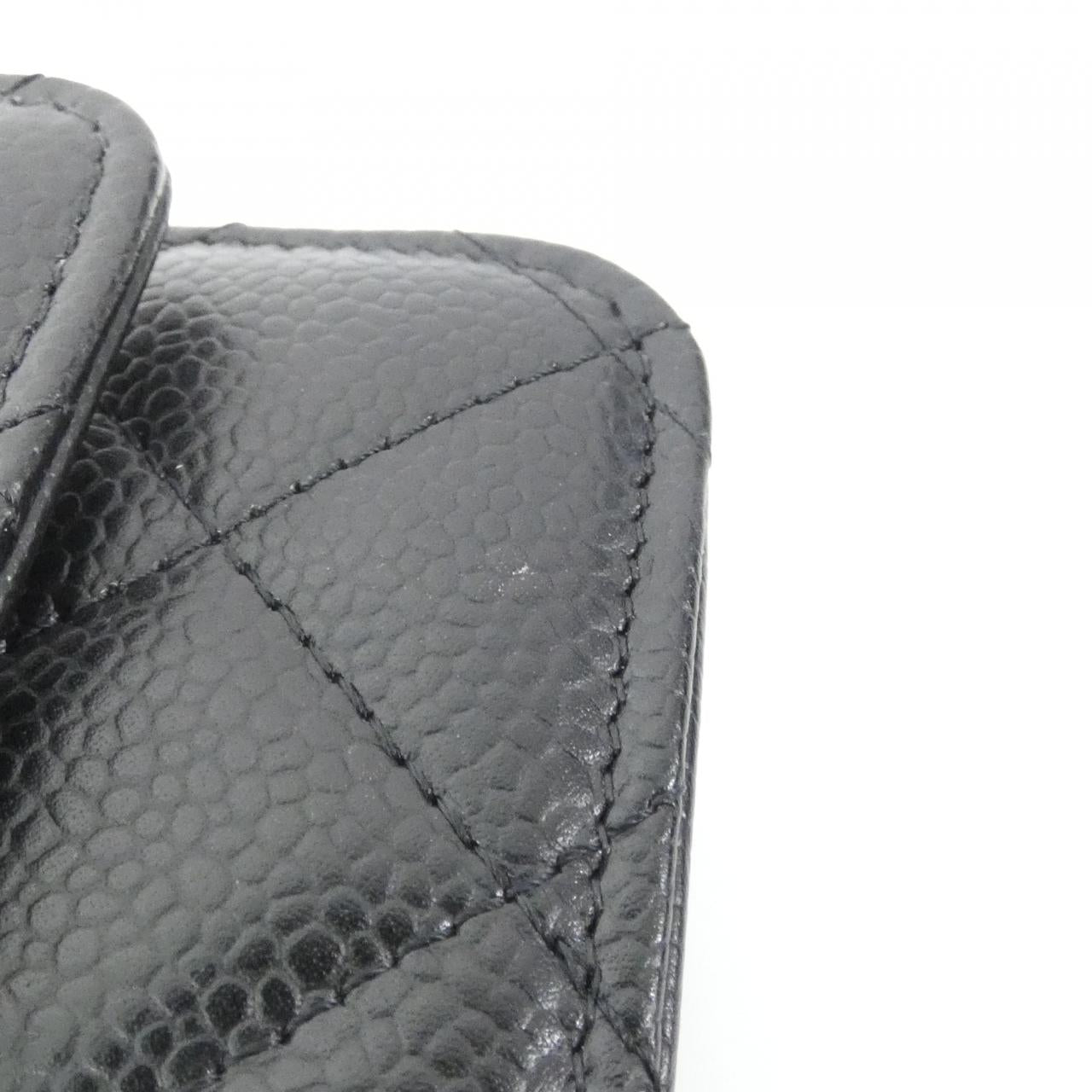 Chanel Timeless Classic Line Caviar Skin Chain Wallet