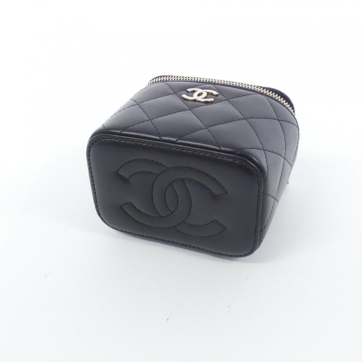Chanel AP2198 Lambskin Shoulder Bag