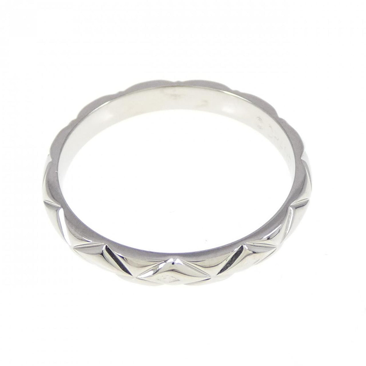 Chanel Matelassé Platinum Diamond Ring Size 9