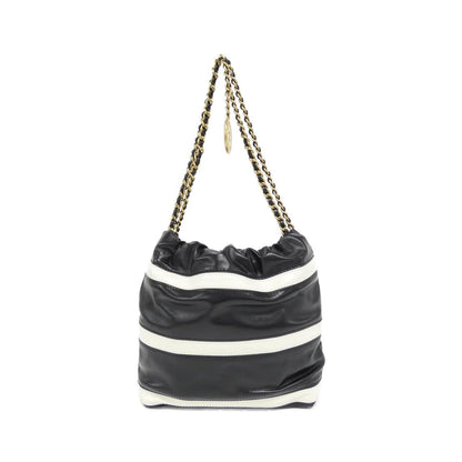 Chanel Chanel 22 Calf Bag