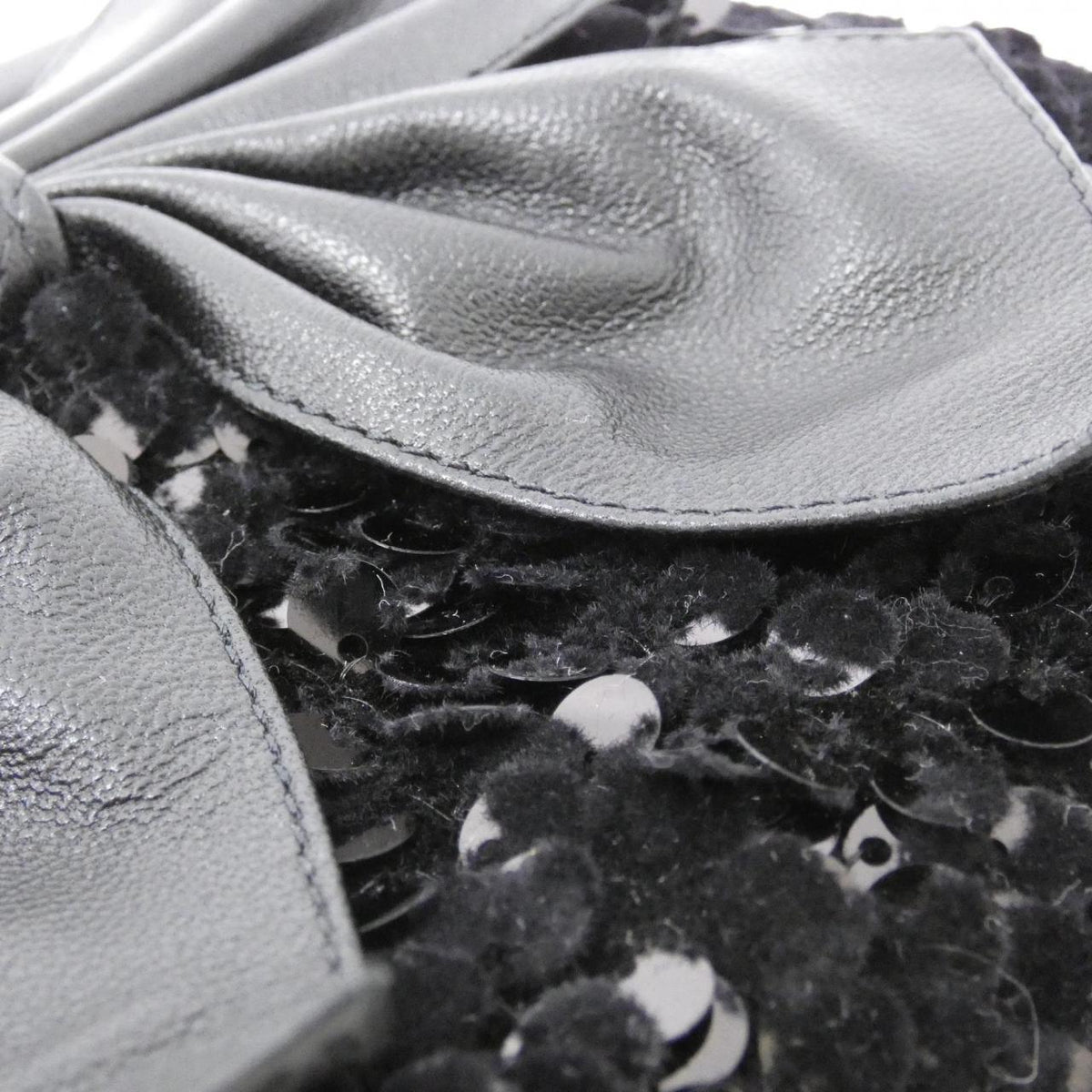 Chanel AP4028 Tweed Spangle Chain Clutch