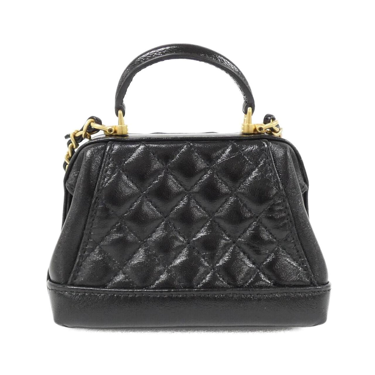Chanel AP4109 Lambskin Chain Clutch