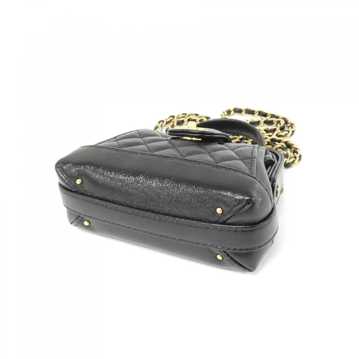 Chanel AP4109 Lambskin Chain Clutch