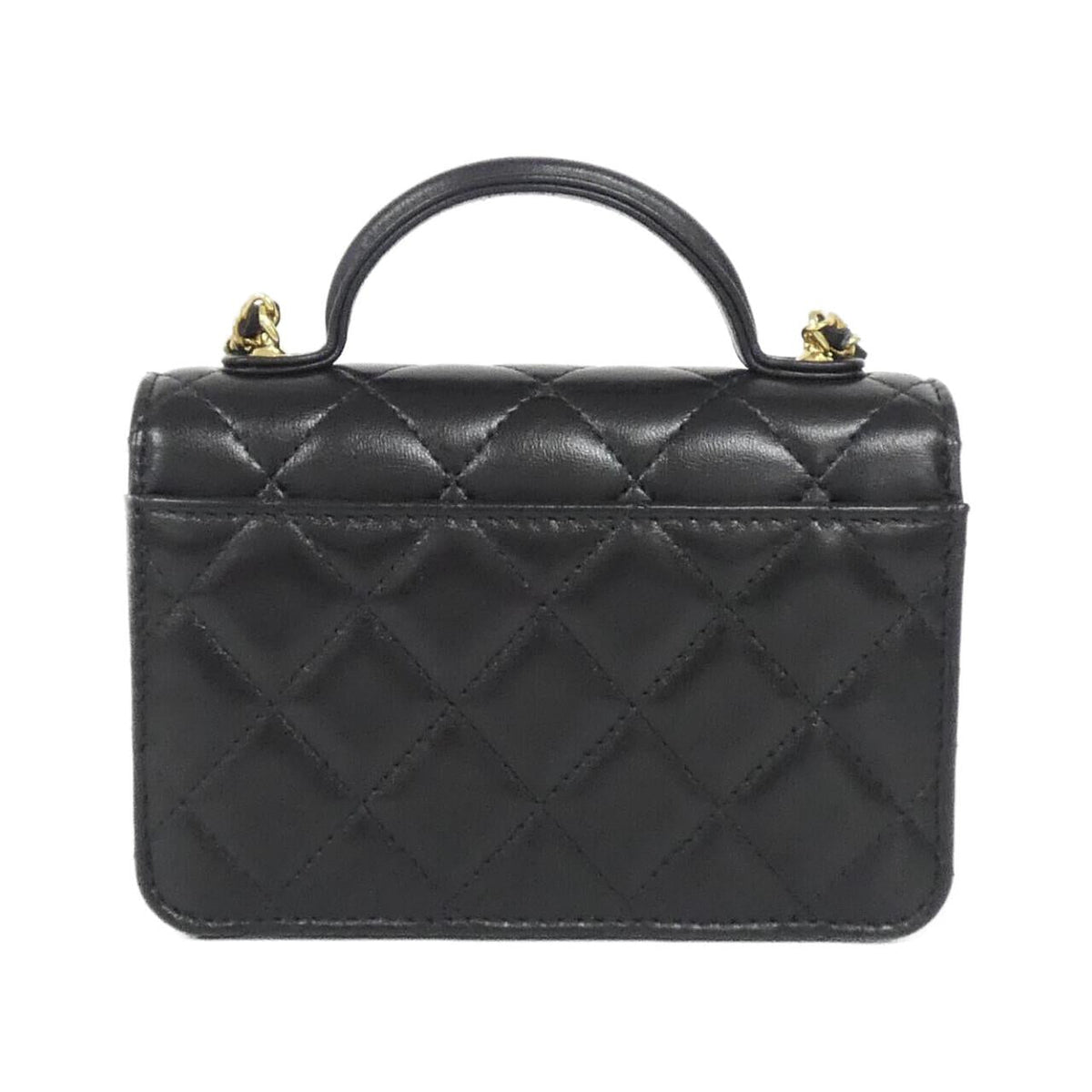 Chanel AP4675 Lambskin Chain Clutch