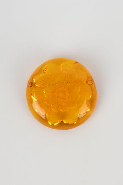 Broche camélia Chanel