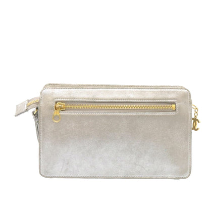 CHANEL Clutch Bag Leather Silver CC Auth 26857