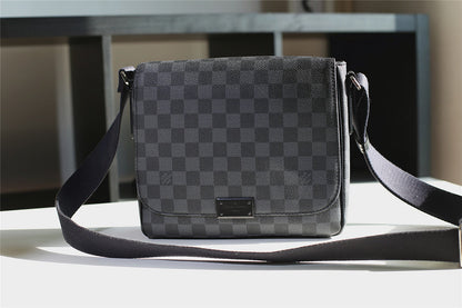 Franco Shops - Louis Vuittons  - 10415