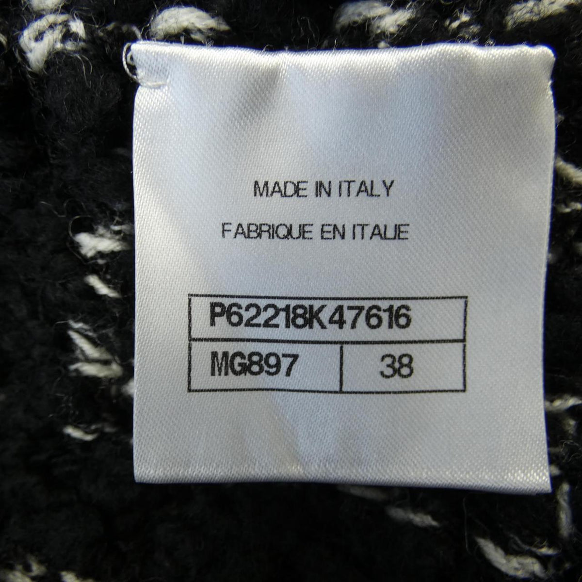 Chanel P62218K47616 Coat