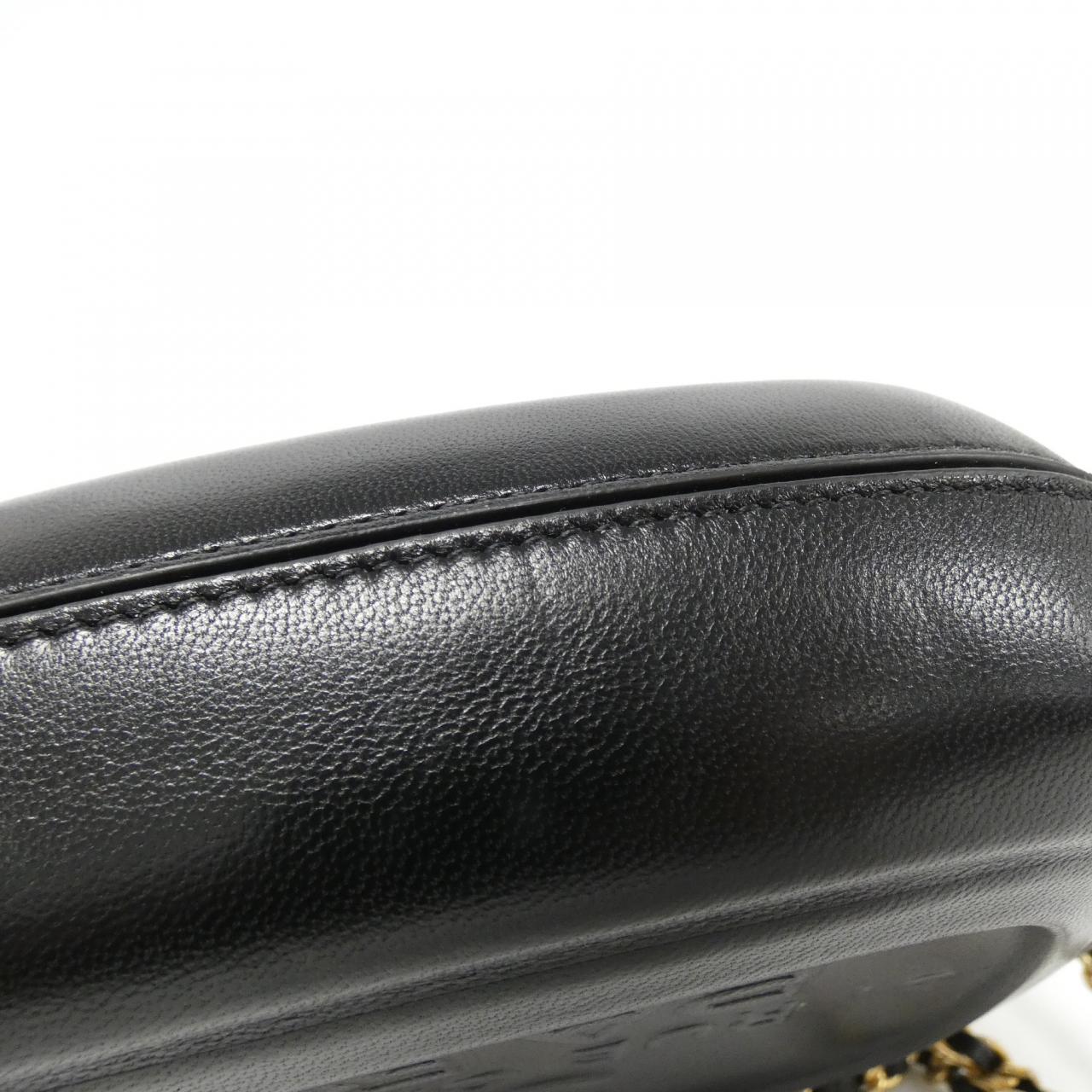 Chanel AS5318 Lambskin Shoulder Bag