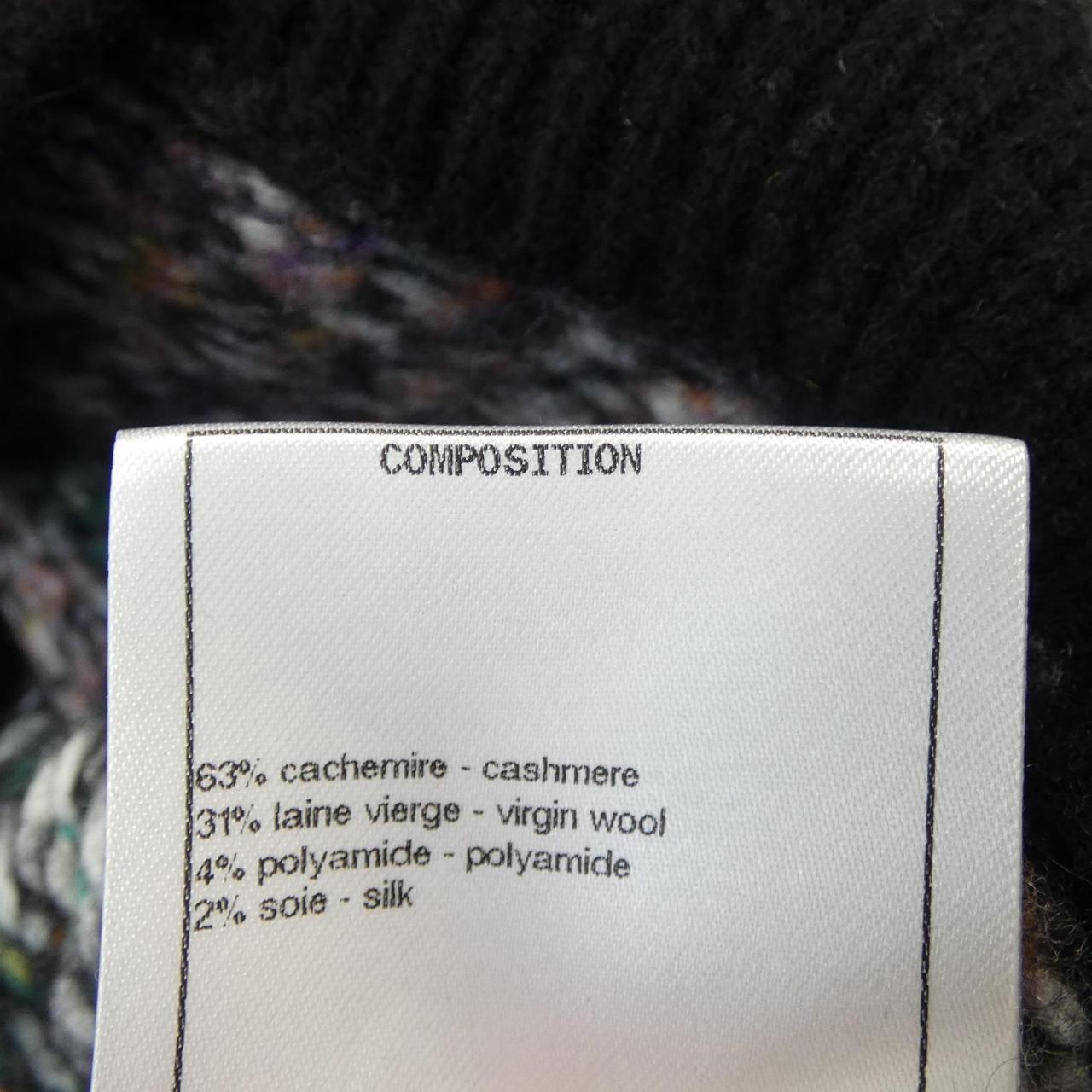 Chanel P72934K10496 22A Cashmere Knit