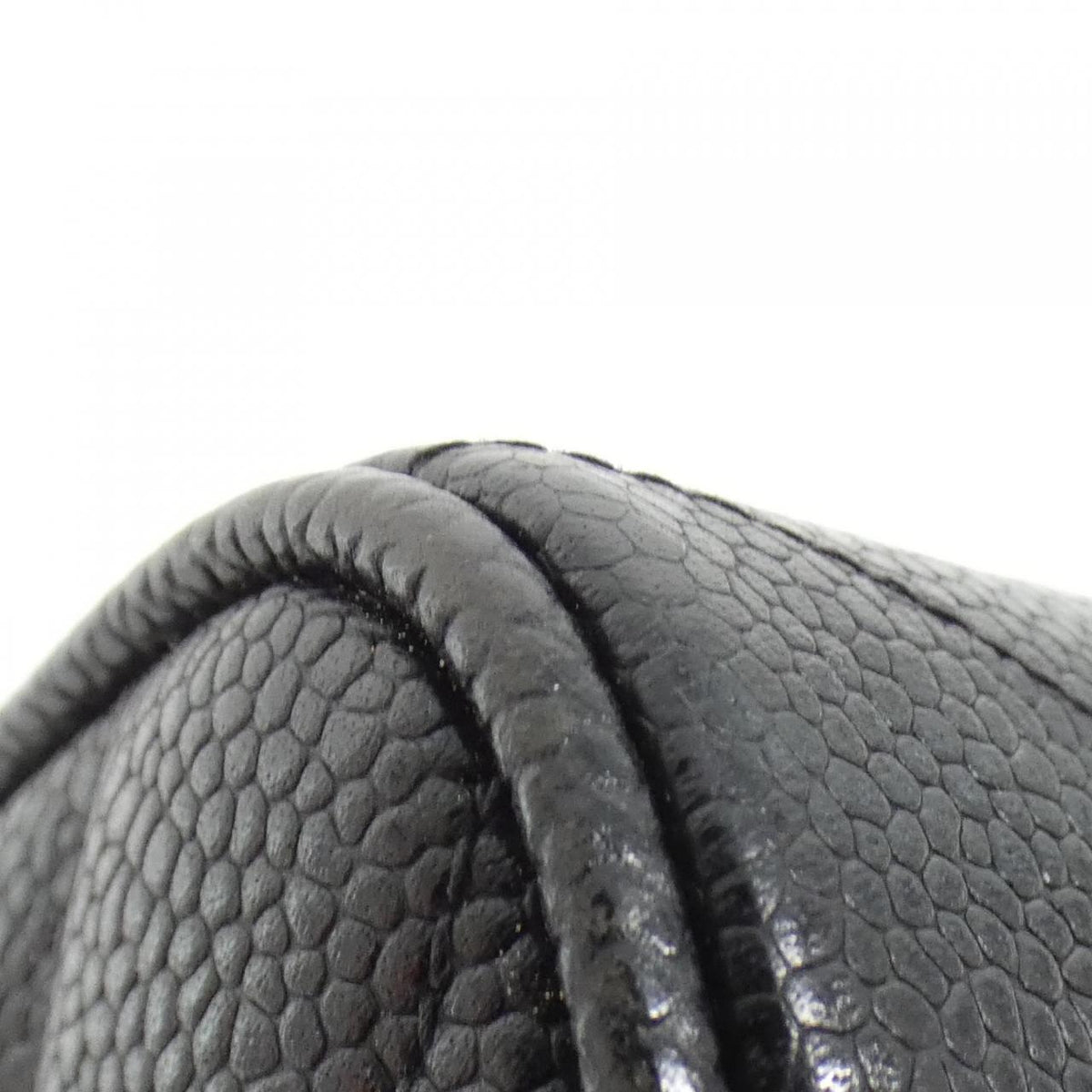 Chanel Caviar Skin Shoulder Bag
