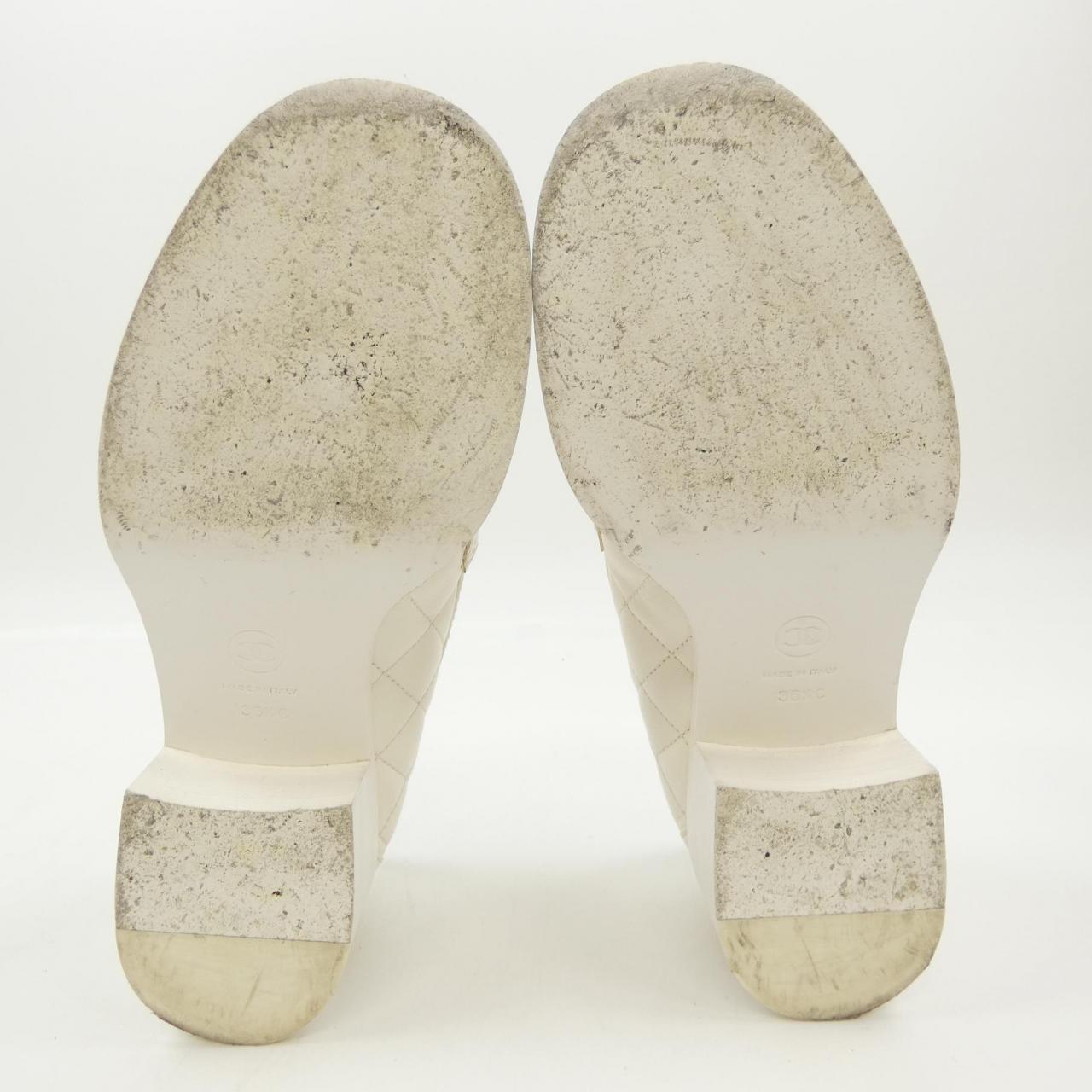 Chanel G39697X01000 Lambskin Metal Shoes