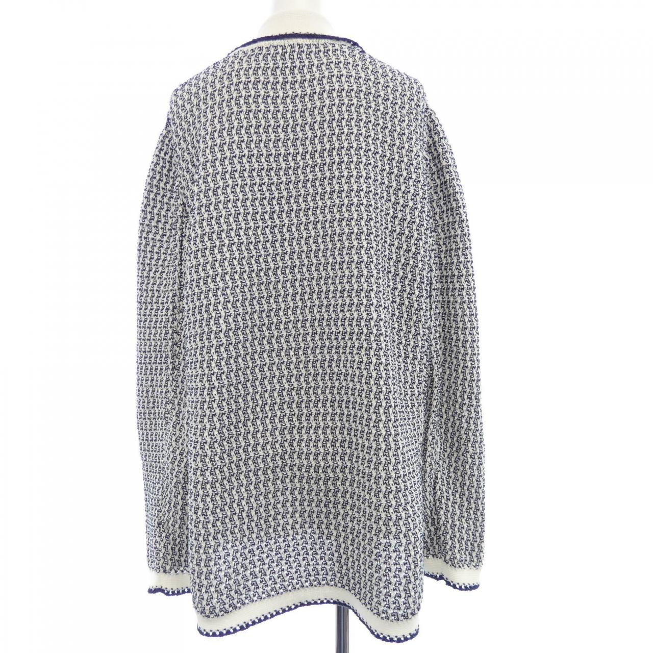 Chanel P72239K10377 Cardigan