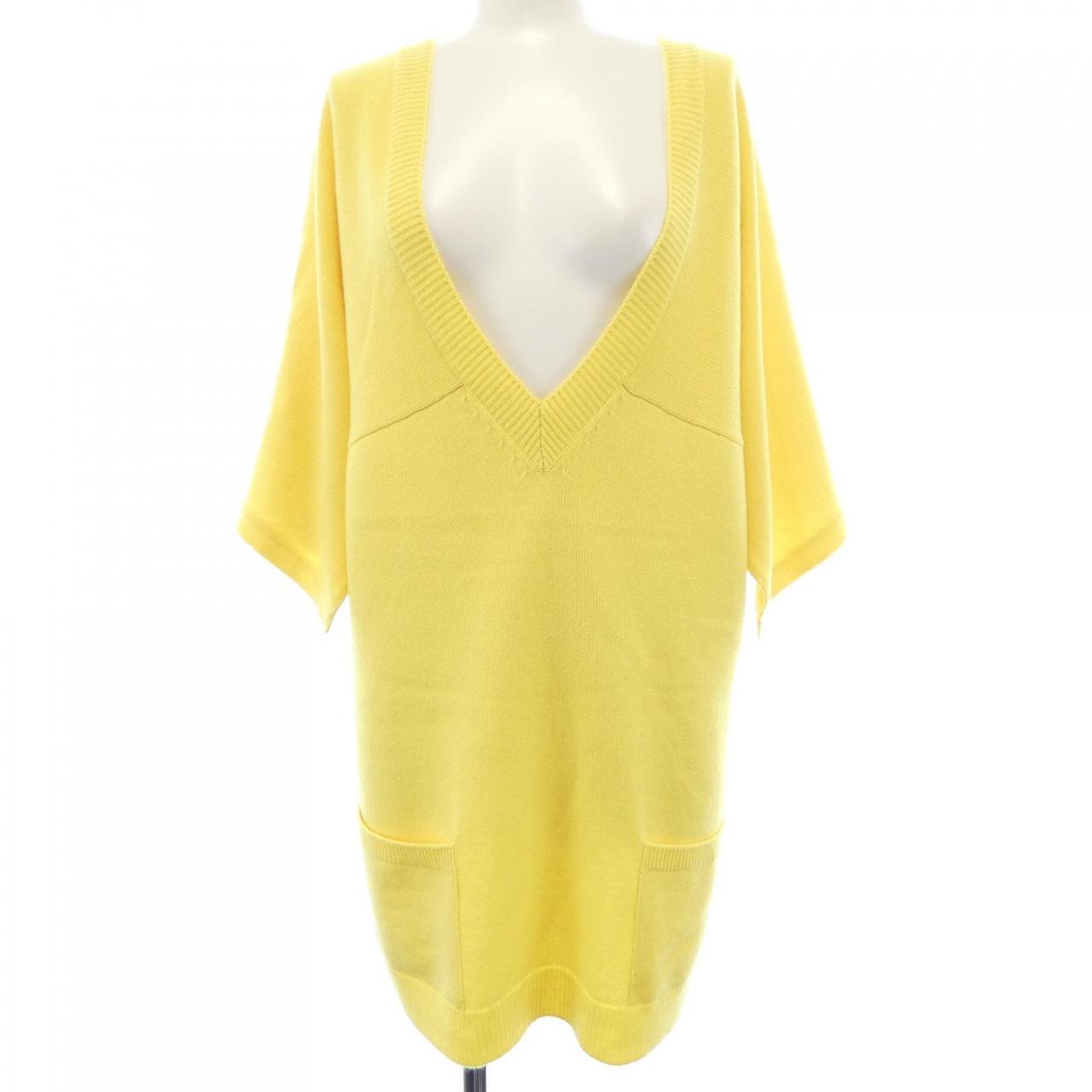 Chanel P42913K04371 Cashmere Knit