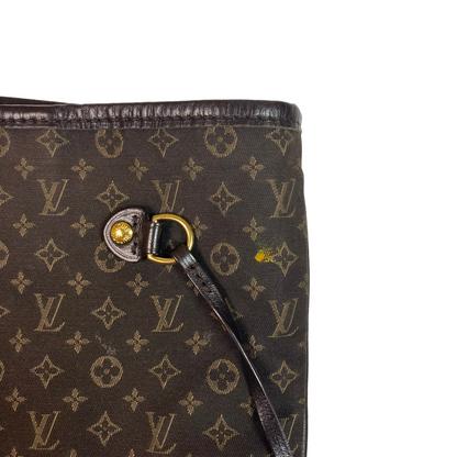 Handbag Luxury Designer By Louis Vuitton  Size: Medium