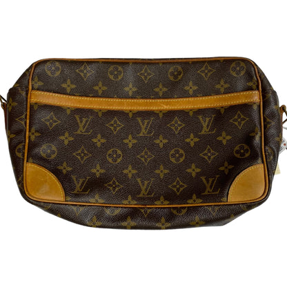 Handbag Luxury Designer By Louis Vuitton  Size: Medium