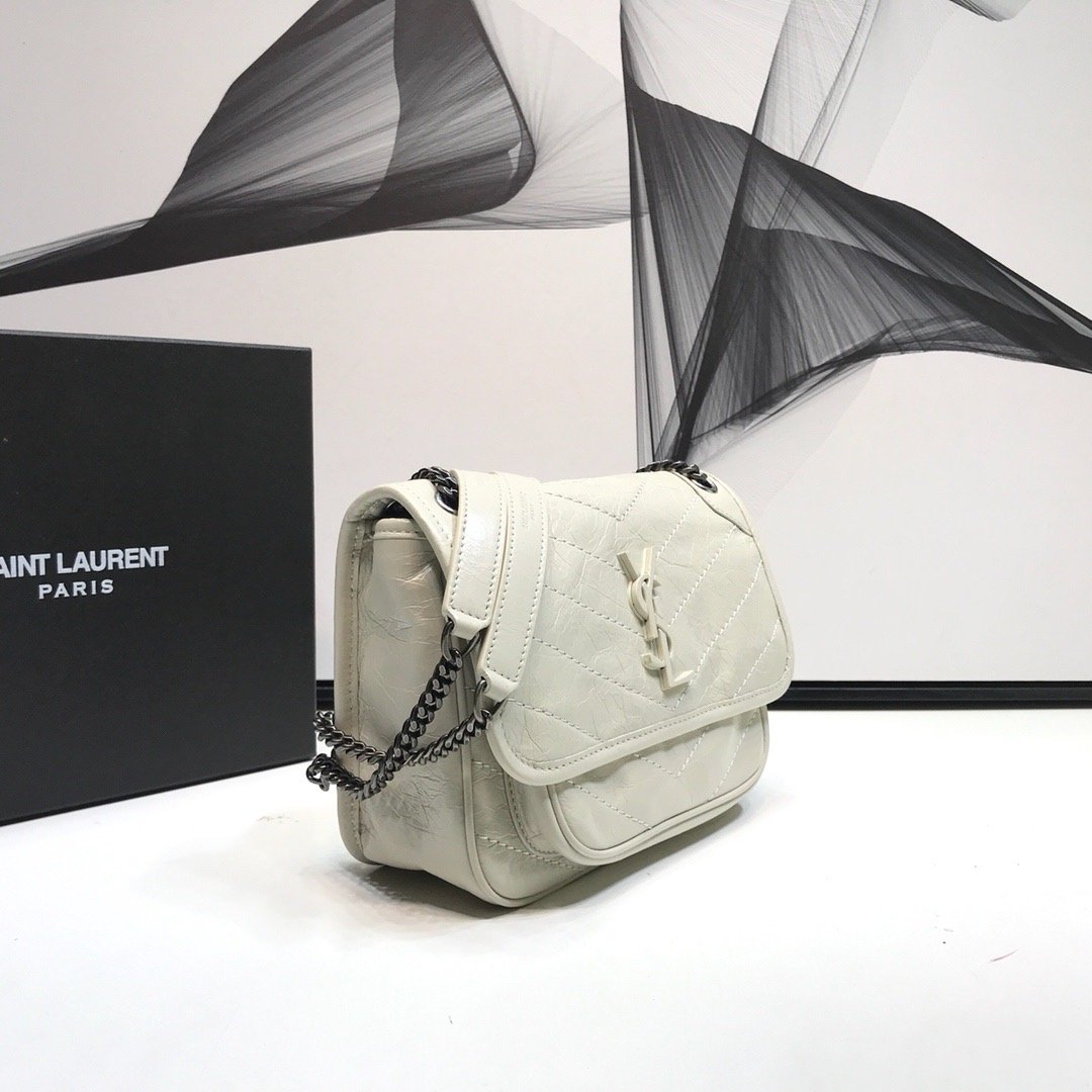 Yves Saint Laurent Niki Baby Chain Bag In Crinkled Vintage