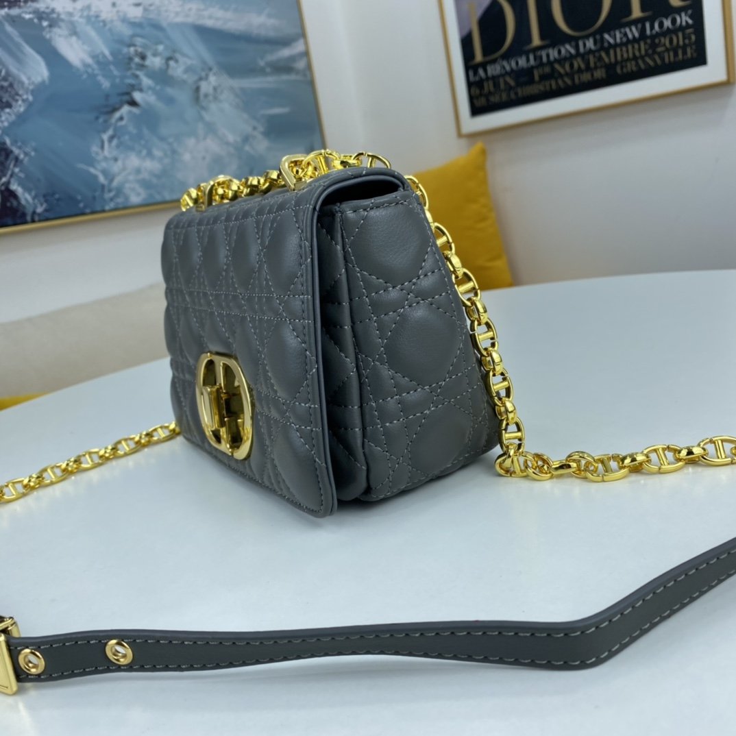 Luxury Edition Bags DIR 071