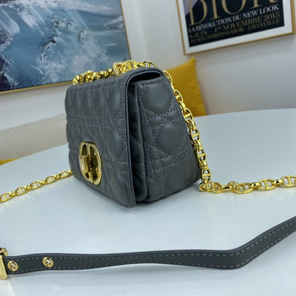 Luxury Edition Bags DIR 071