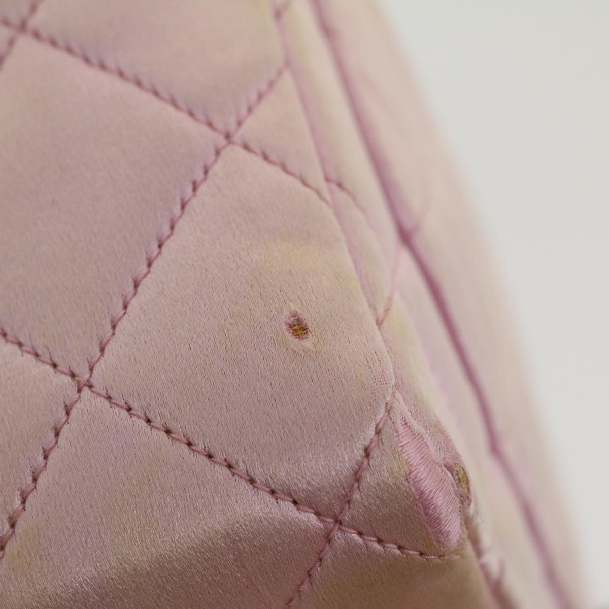CHANEL Matelasse Hand Bag Silk Satin Pink CC Auth 29999A