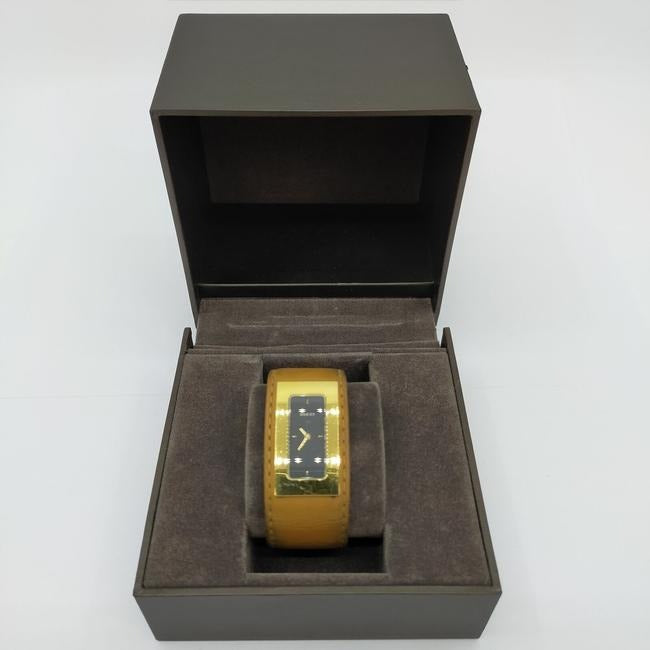 Gucci Gold Camel Black Watch