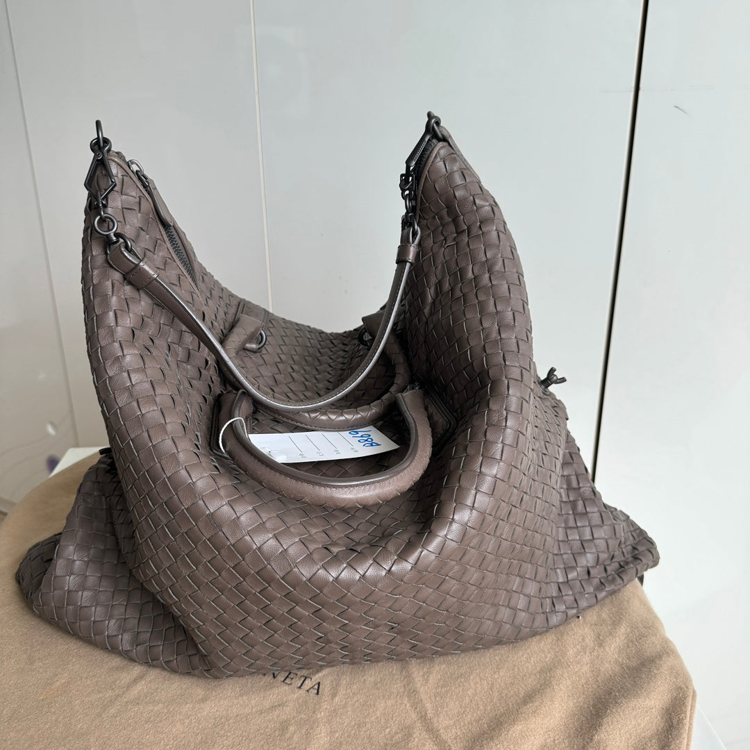 Bottega Veneta Maxi Convertible Tote Bag Hobo Grey Leather Two-way Carry 50cm
