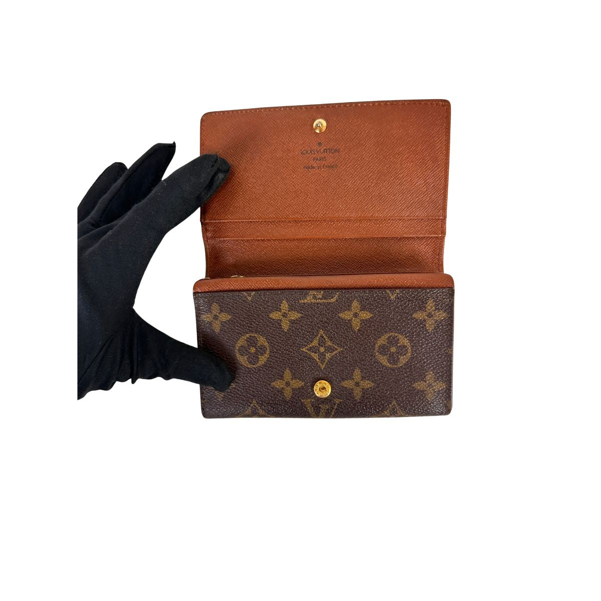 Louis Vuitton Wallet Medium in Monogram Canvas