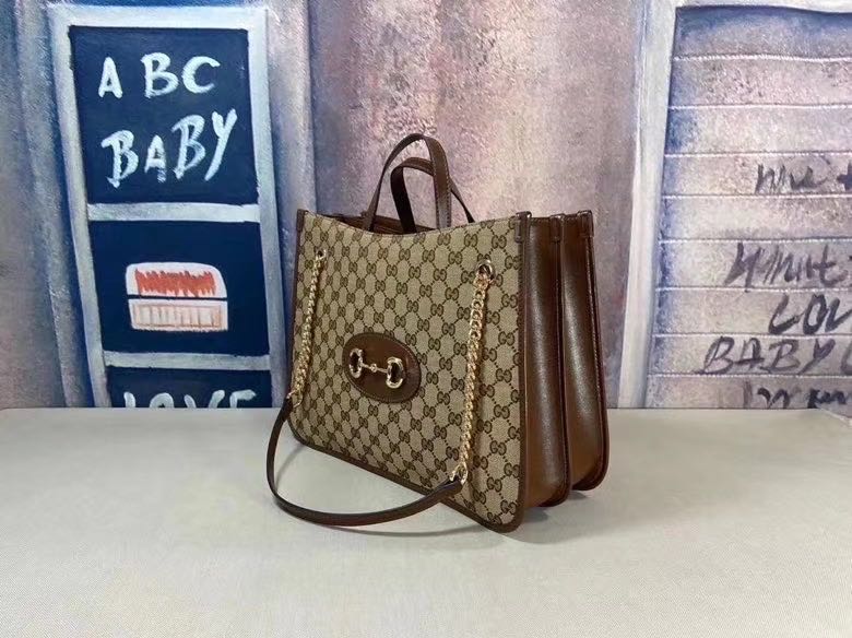 GC106  13.78x10.63x4.72 inch