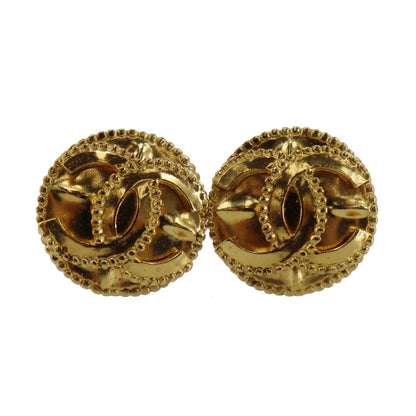 CHANEL CC Logos Circle Earrings 97 A Clip-On Gold #BR366