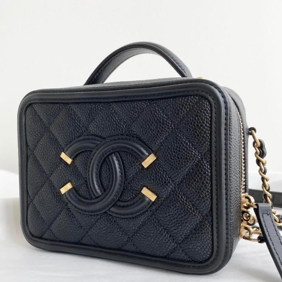 Filigree Vanity Case Caviar Small Black GHW