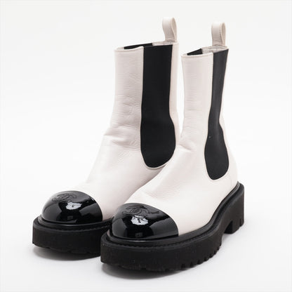 Chanel Coco Brand Leather Patent Sidewear 37  White G38218