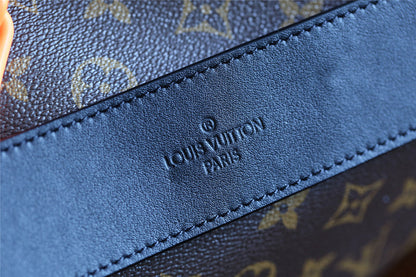 Franco Shops - Louis Vuittons  - 9454