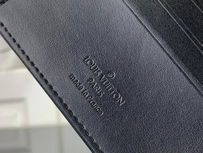Franco Shops - Louis Vuittons  - 10853