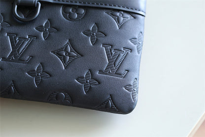 Franco Shops - Louis Vuittons  - 9262
