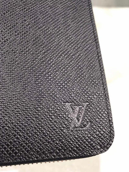 Franco Shops - Louis Vuittons  - 10862
