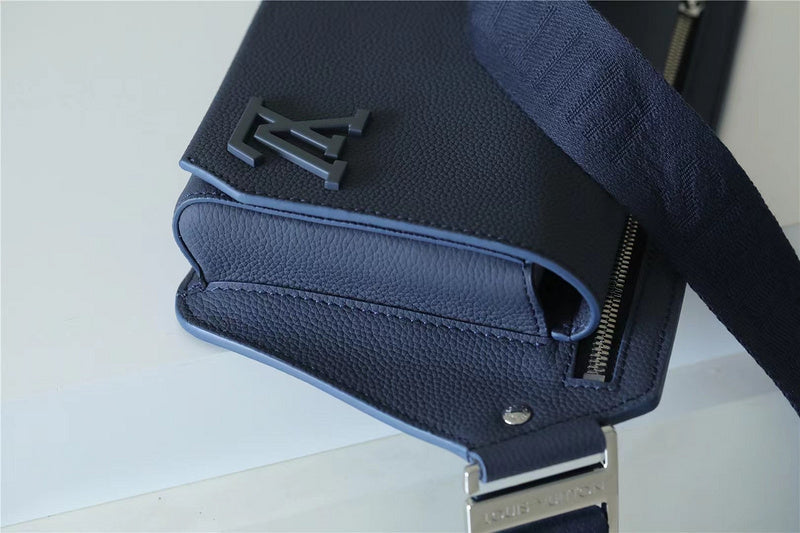 Franco Shops - Louis Vuittons  - 9980