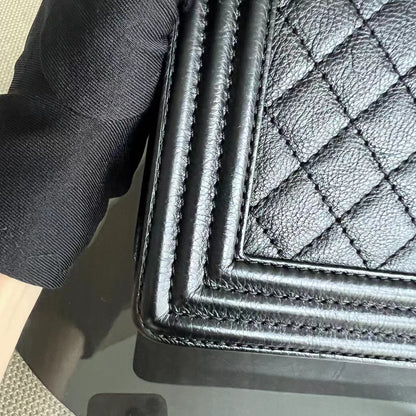 Calfskin Boy Old Medium 25CM Medium Quilted Black Ruthenium Silver Hardware Series 18
